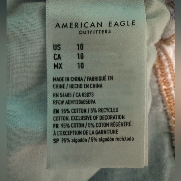American Eagle high rise shorts - Picture 7 of 7